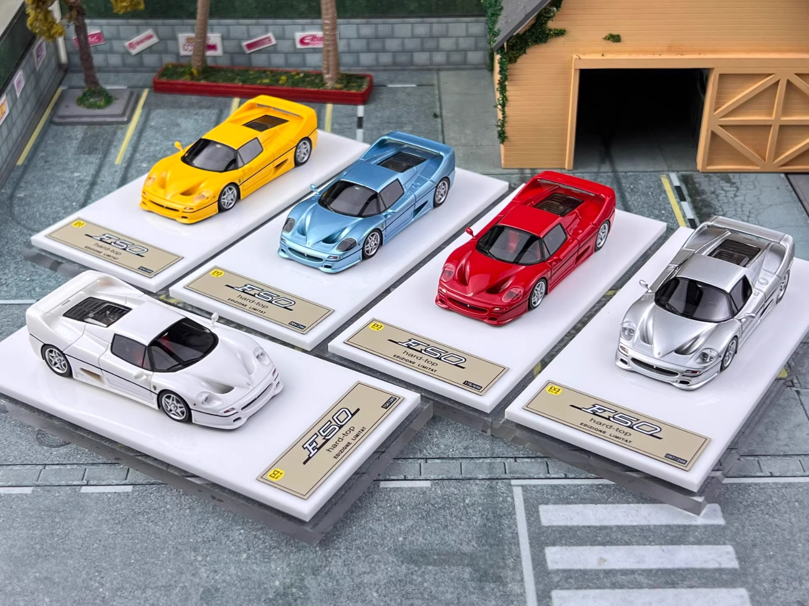 1:64 Ferrari F50 Hardtop Racing Diecast Resin Model Car - Multi Color