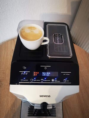 Siemens EQ.300 TI351509DE Kaffeevollautomat - Schwarz-weiß 