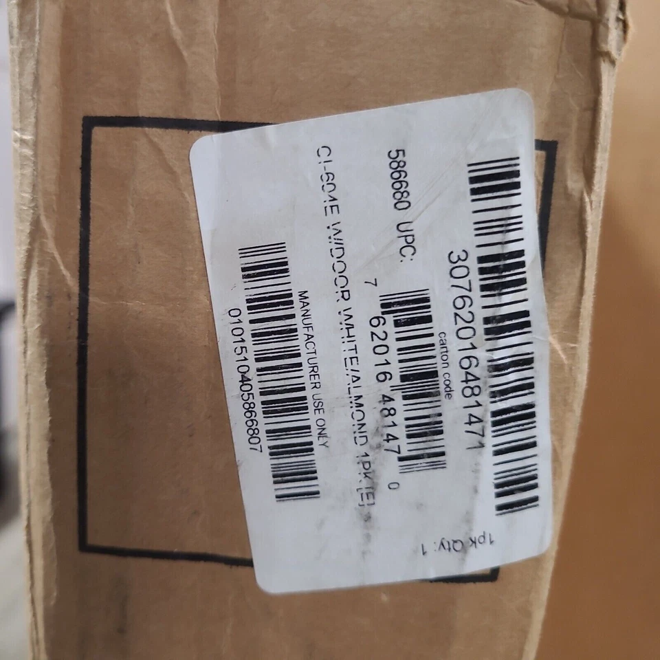 IRIS USA Parque Infantil para Perros, Parque Infantil para Mascotas de Ejercicio con Puerta, 4 Paneles, 24" H, Blanco Foto 3 de 4