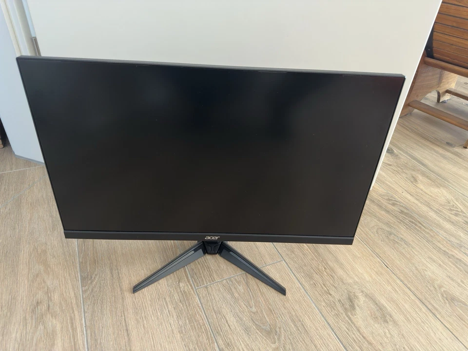 Acer Nitro (QG241Y bii) Monitore 24”