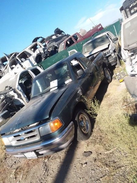 Engine ECM Electronic Control Module Manual Fits 96-97 MAZDA B-2300 26842877 Foto 4 de 4