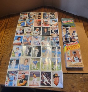  Vintage 1984 Topps Baseball  Yearbook Stickers Cal Ripken  Sticker And Box.
