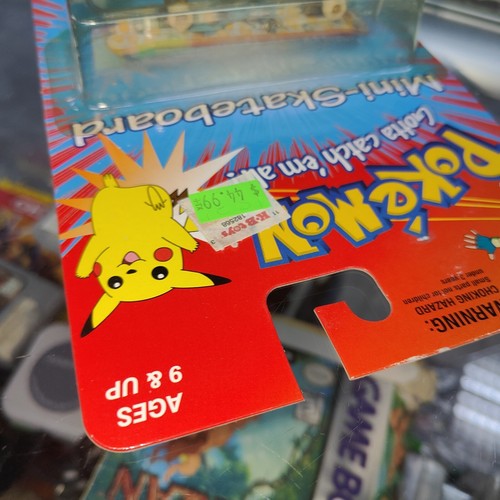 Pokemon Vaporin Mini Skateboard Toy Figure X Concepts 1999 Vintage Sealed - Picture 6 of 12
