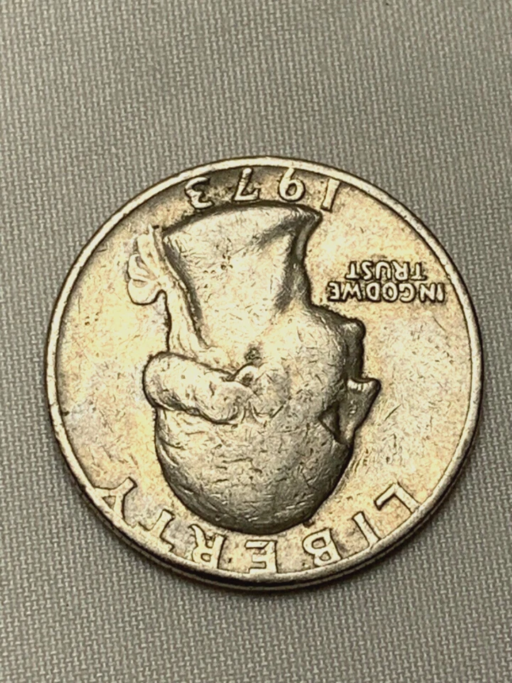 RARE 1973 WASHINGTON LIBERTY QUARTER 25 CENT COIN "NO MINT MARK/PHILADELPHIA". - Image 3 of 4