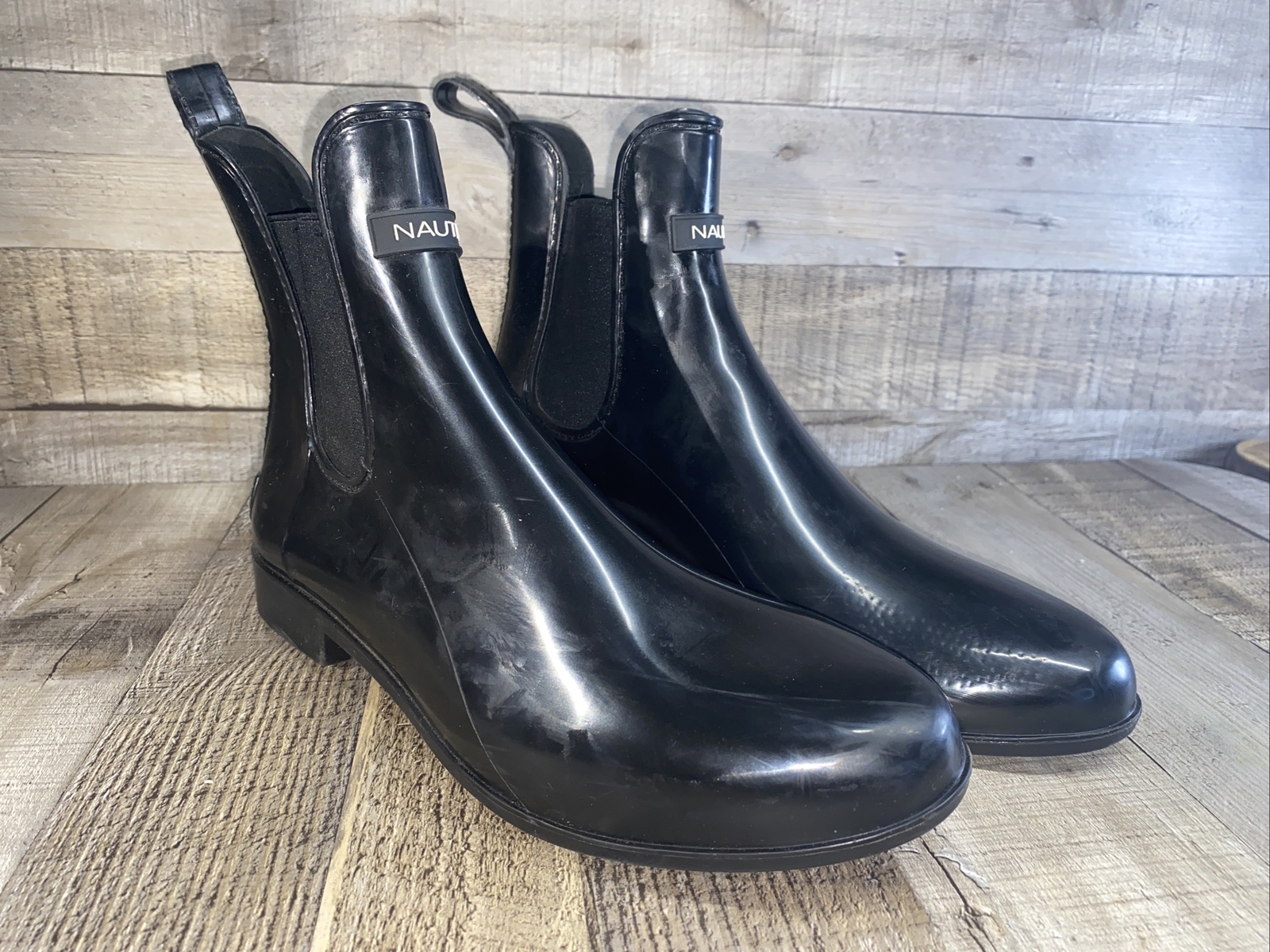 ANKLE RAIN BOOTS SIZE 