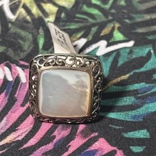 Ladies Sterling Silver Mother Of Pearl Square Ring Size 7 NWT