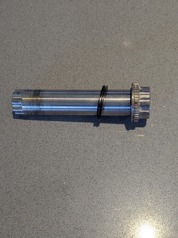 Rotor Aldhu or Vegast Axle - Road 24mm Axle For Rotor Cranks in Silver