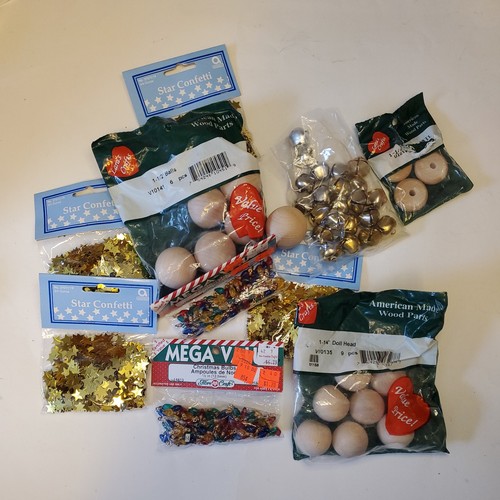 Vintage Christmas Jingle Bells Various Sizes Gold & Silver Toned Lot & more