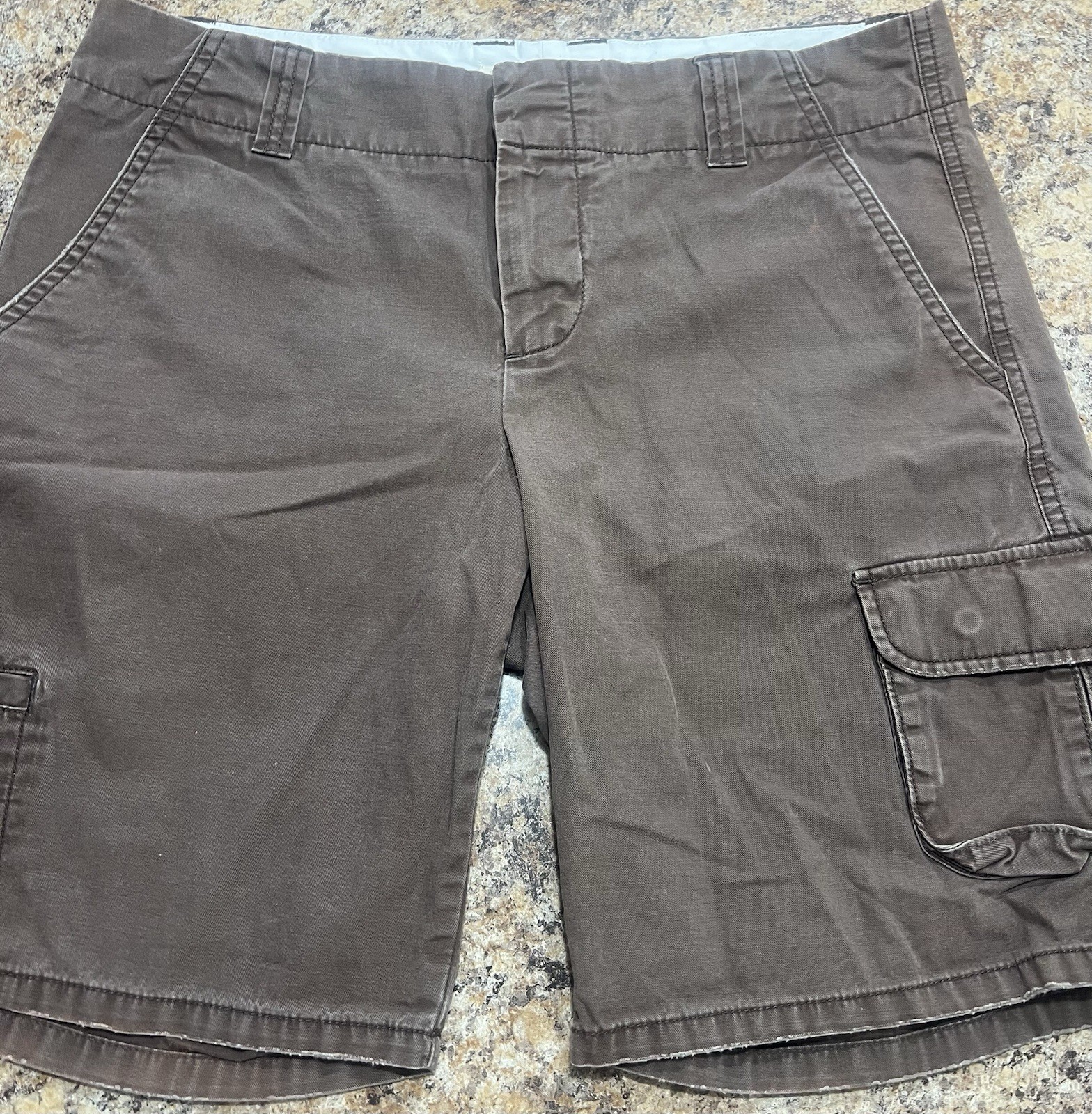Women’s GAP Favorite Chino Cargo Shorts Size 8