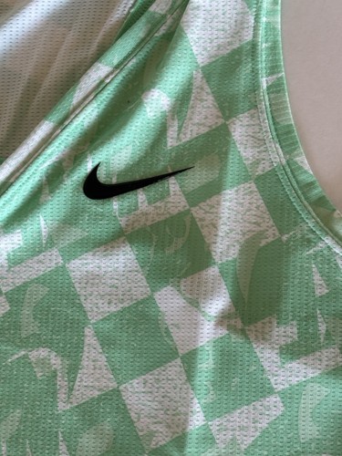 Nike Damen Dri-Fit Tank MEDIUM "Green Glow" Print Court Victory Neu mit Etikett DQ6807-342 - Bild 5 von 8