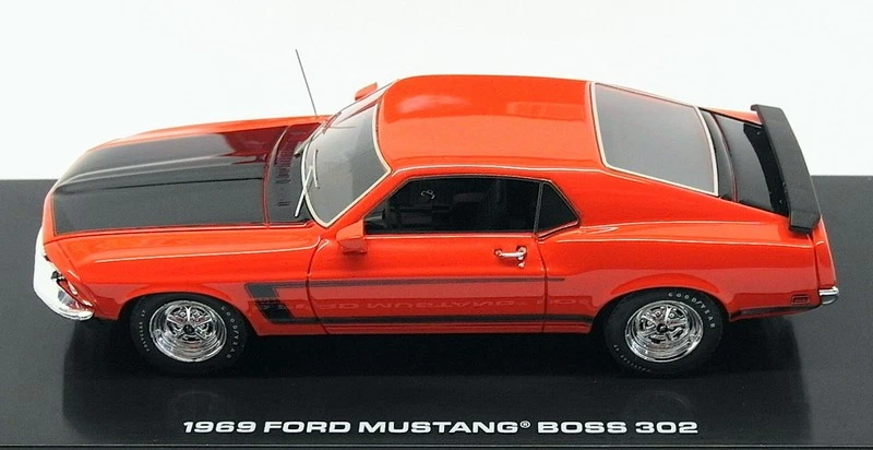 Highway 61 1/43 Scale Model Car 43003 - 1969 Ford Mustang Boss 302 Red/Black - Image 3 of 4