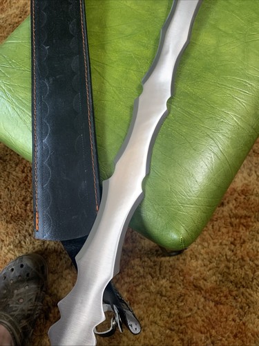 Vintage 33” Scottish Highlander Pakistan Fantasy Decorative Sword With Sheath - Picture 7 of 13