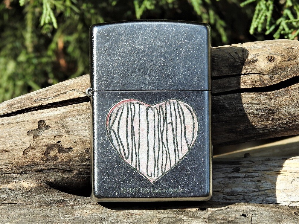 Zippo Lighter - Kurt Cobain - Nirvana - Rare - Nevermind