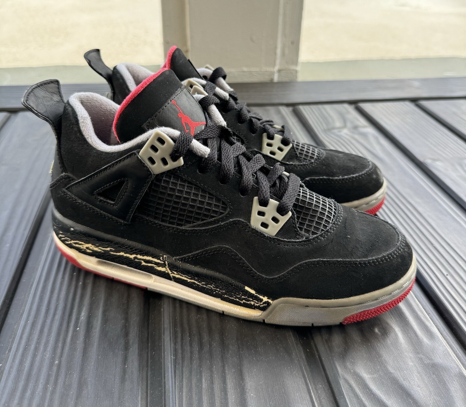 jordan's 4e wide
