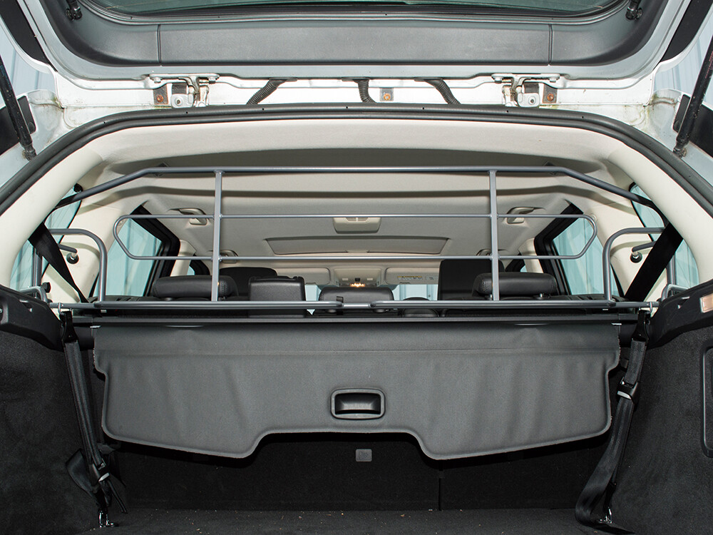 BRITPART Dog Guard Pet Barrier Half Height Grey Fits Range Rover Sport