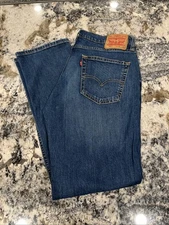 Levi's 514 Jeans Men's 33 x 32 Straight Leg Blue  Wash Denim 🔥 NICE