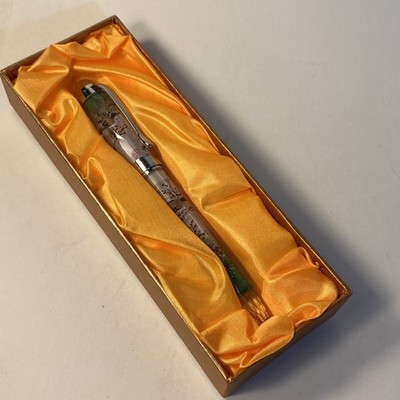 Jinhao Acrylic Fountain Pen Large with Converter, Iridium Nib In Box