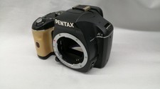 PENTAX K-X Digital SLR Camera with AF 2-300MM Lens Kit