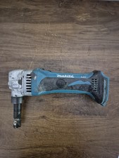 Makita XNJ01 18V LXT Lithium-Ion Cordless Nibbler (Tool Only)