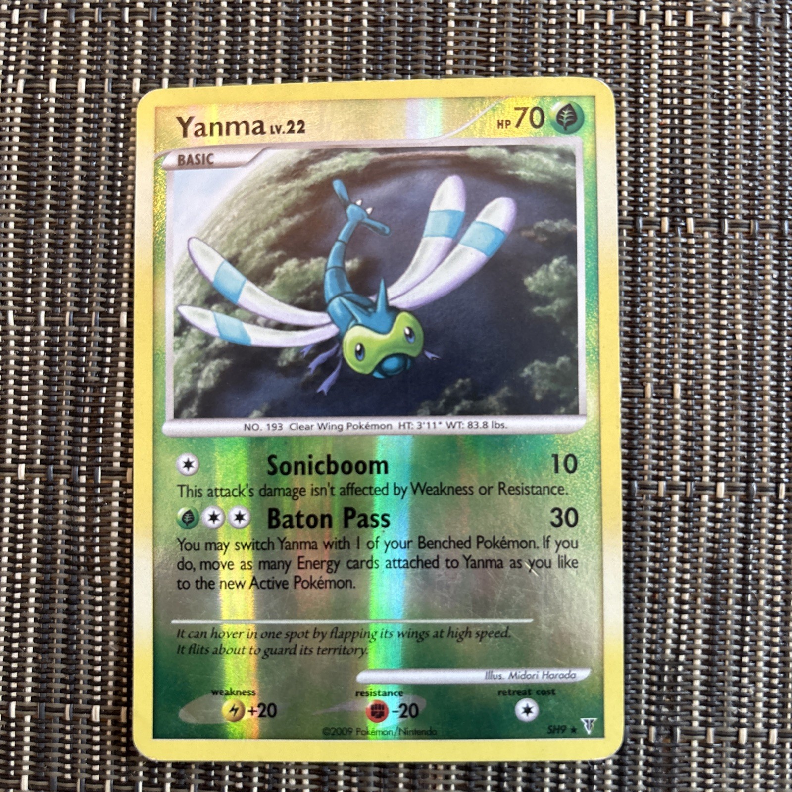Pokemon TCG 2009 Yanma SH9 Shiny Reverse Holo Card Supreme Victors NM
