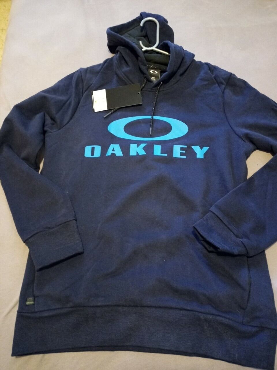 Til ære for Kompatibel med bundt OAKLEY Hoodie Sweatshirt Navy Logo New Pocket Authentic Medium 190645310821  | eBay