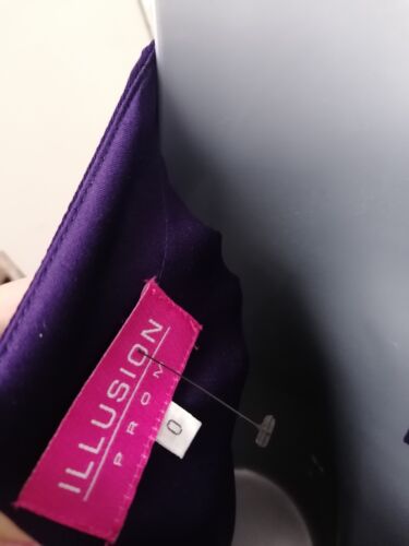 TIFFANYS ILLUSION Prom Wedding Purple Dress , Size 6 Uk. - Picture 12 of 12