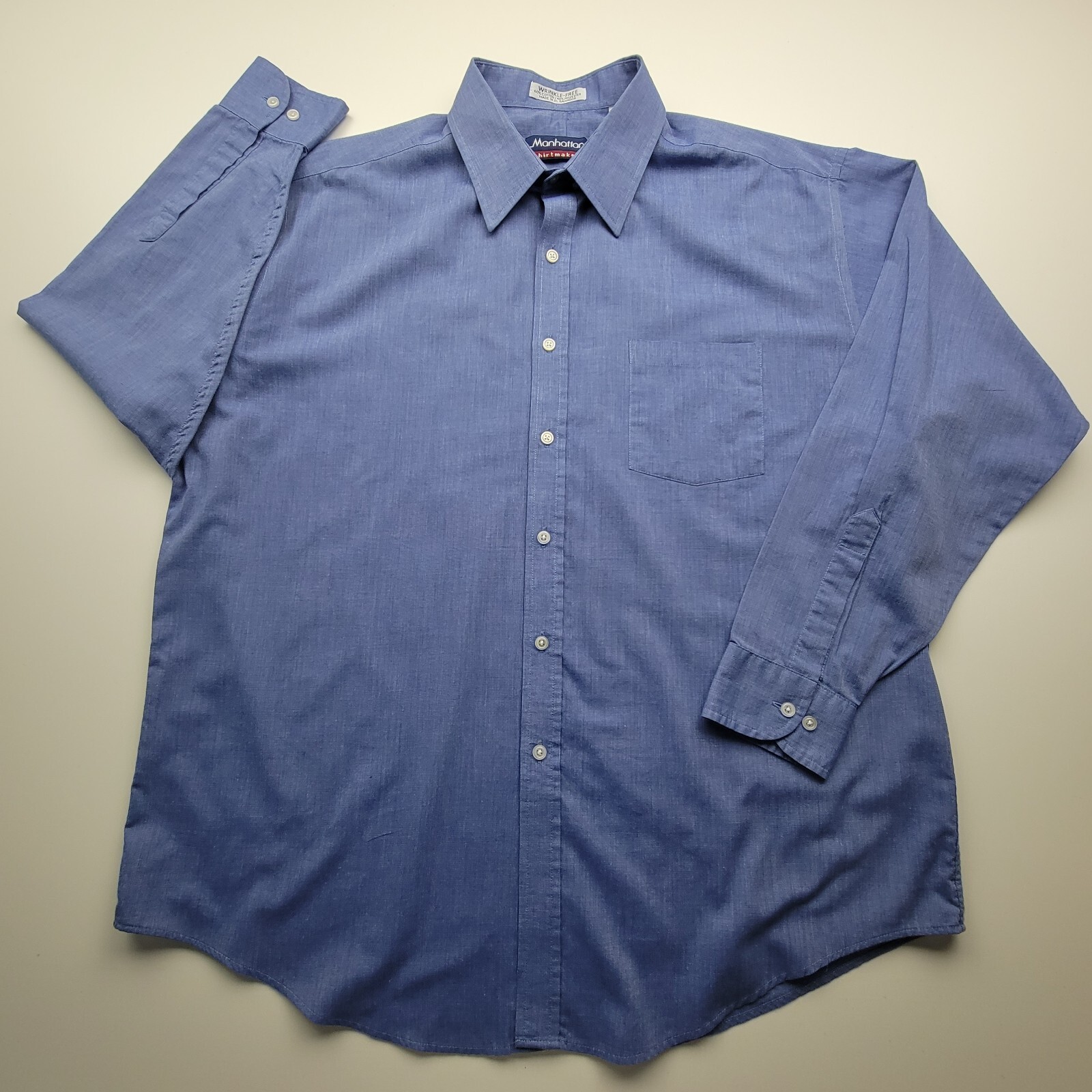 VTG Manhattan Shirtmakers Mens Shirt XL Blue Classic Wrinkle Free