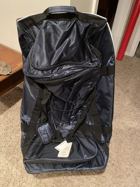 perry ellis duffle bag