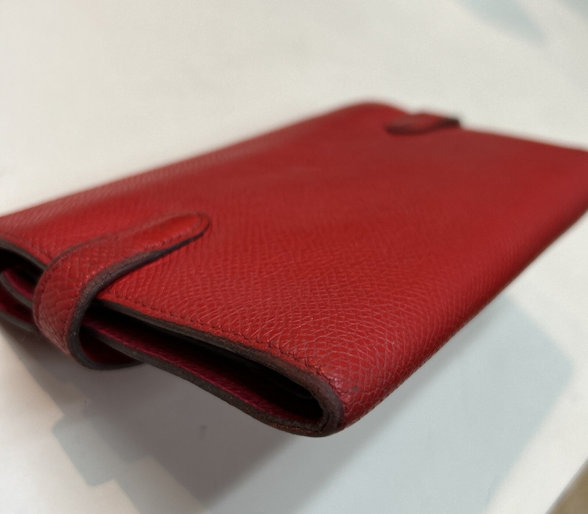 HERMES◆ Kelly Depliant Medium Etoupe◆ Hermès Kelly Depliant Medium Etoupe Epsom Wallet – Luxury