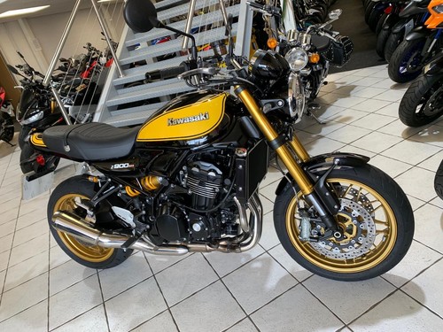 Kawasaki Z900 RS SE 2023 - Picture 4 of 11