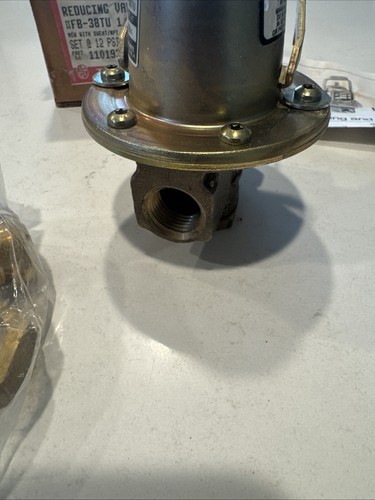 New Bell & Gossett FB-38TU 110193 1/2” Brass Pressure Reducing Valve - Picture 5 of 7