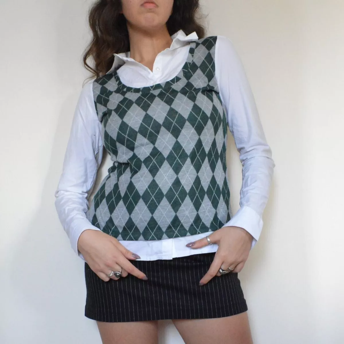 Y2k 00s 2000s 90s vintage knit green gray argyle sweater vest with blouse