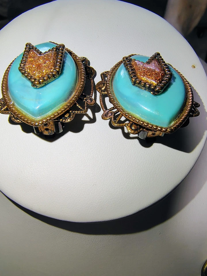 Vtg Tribal Boho Geometric Resin Turquoise Coral Look Statement Necklace Earrings - Image 3 of 4