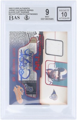 Kurt Warner Rams Signed 2002 Fleer Authentix White Relic #JA-KW BAS 9/10 Card