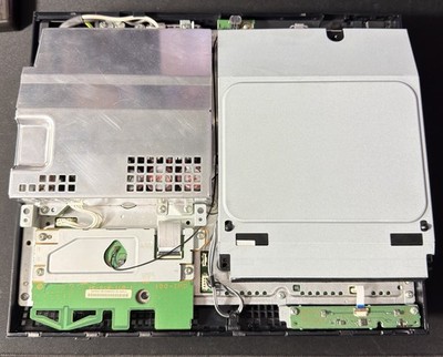 PlayStation 3 (PS3) Backwards Compatible 60GB + New Thermal Paste