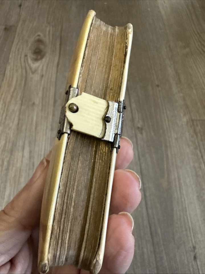 Antique Polish Religious Devotion Book Celluloid Gilt Pages Mini Size 1895 Rare - Image 2 of 4