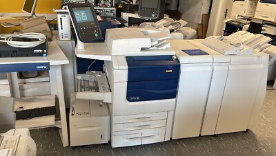 XEROX  XC 560 FreeFlow Print Server Light Production Finisher + Glättungsstation