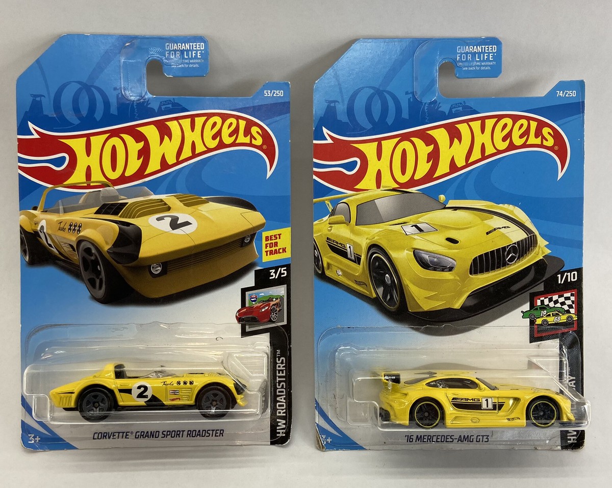 Hot Wheels Roadsters Corvette Grand Sport #53 & 16 Mercedes