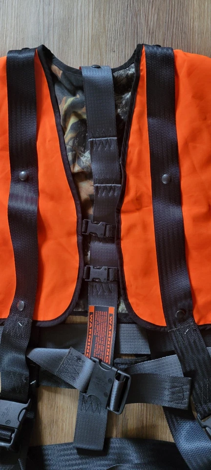 Cabela's Reversible Tree Safety Harness XL (200-275) Blaze Orange Camouflage (T6 - Image 2 of 4