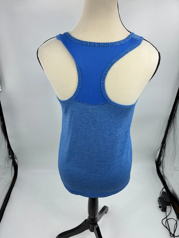 Camiseta sin mangas Danskin para mujer talla S azul espalda deportiva entrenamiento ropa deportiva camisa Foto 4 de 4