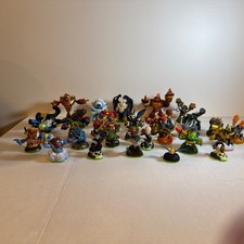 Skylanders - Giants Character Figures Activision - Lot of 31 figures