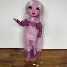 Rainbow High Shadow High Lavender Lynn Doll Outfit Dress Shoes Stand Set Lot