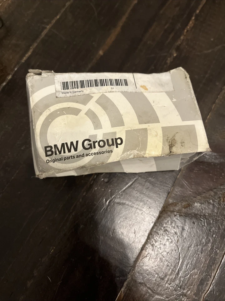 Juego de pernos de bloqueo de rueda InternalSpline genuino BMW M14x1.25 36136776076 Foto 4 de 4