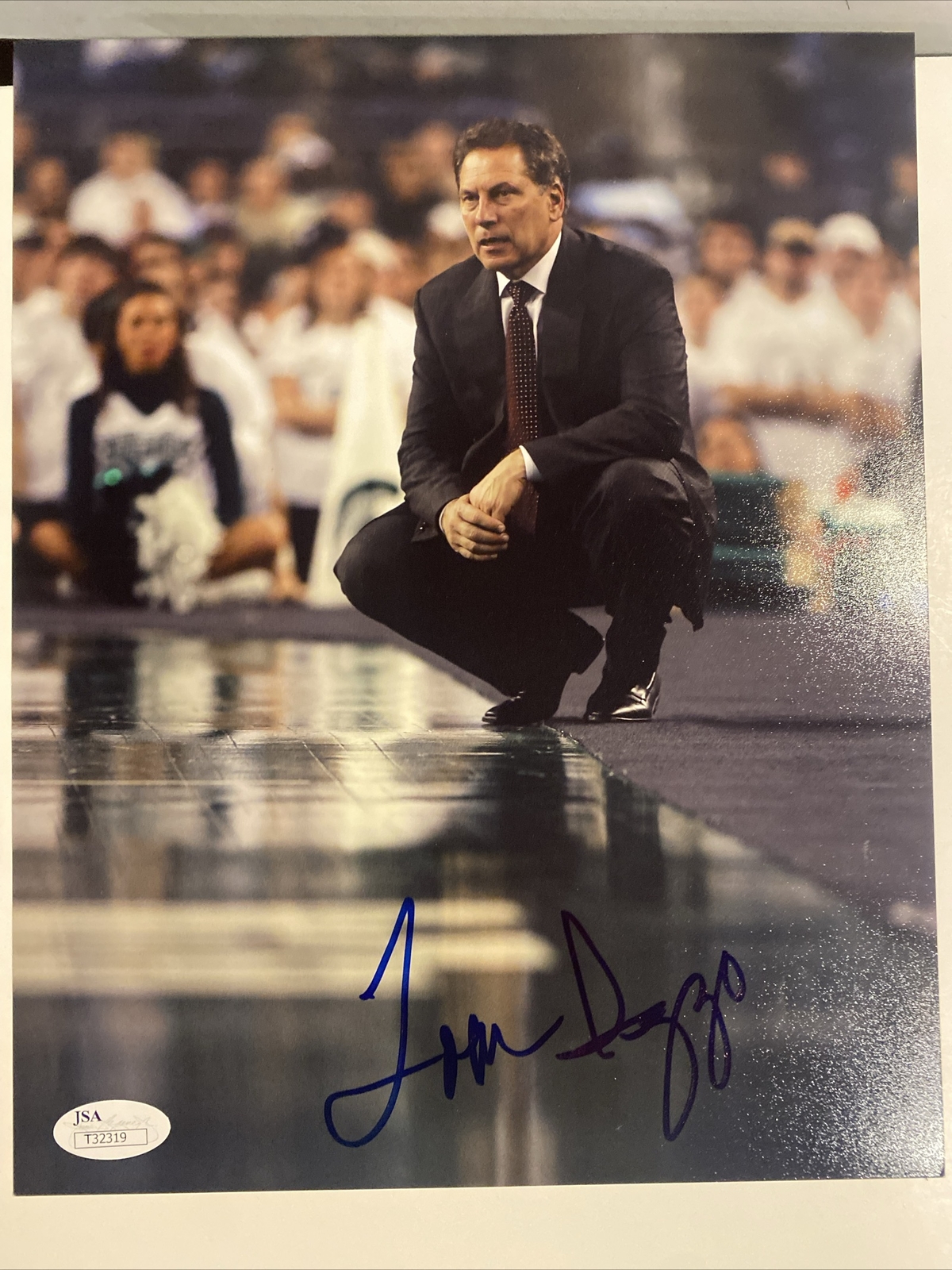 TOM IZZO signed (MICHIGAN STATE SPARTANS) basketball 8X10 photo JSA COA 