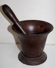 (1) Vintage Old Heavy Mortar & Pestle Brown Cast Iron