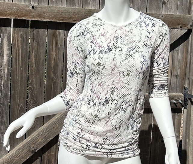 Jessica Simpson Maternity XS Long Sleeve Top