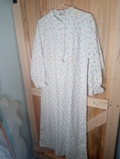 Vtg LADY MANHATTAN Size Large Cotton Women's Nightgown Blue Hearts
