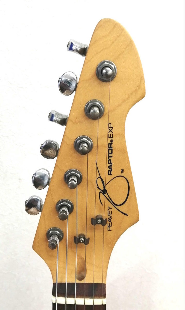 Peavey  エレキギター　PREDATOR   EXPⅡ   裏蓋欠品　音出し確認済　弦交換済 Peavey エレキギター PREDATOR EXPⅡ 裏蓋欠品 音出し確認済 弦交換済