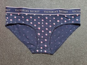 5 Pack Victoria&rsquo;s Secret sz M Logo Hipster Hiphugger Panties Bundle Lot Set