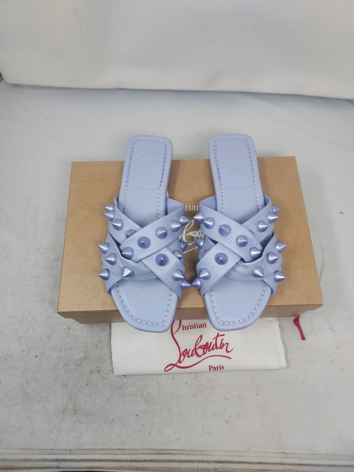 Christian Louboutin — CHRISTIAN LOUBOUTIN EU 40 US 10 NEW Miss Spika Stud Flat Lilac Purple Sandal